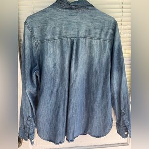 Old Navy denim button down shirt